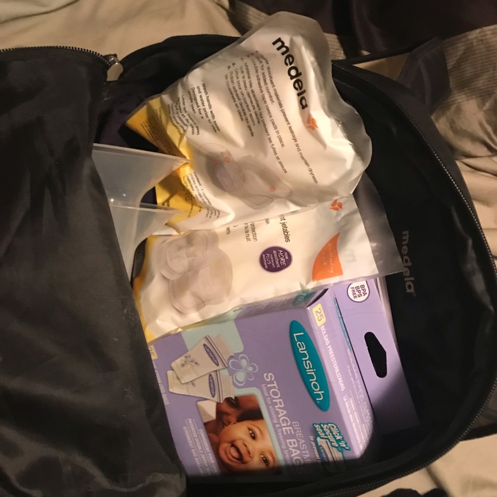Medela Brest pump with backpack!
